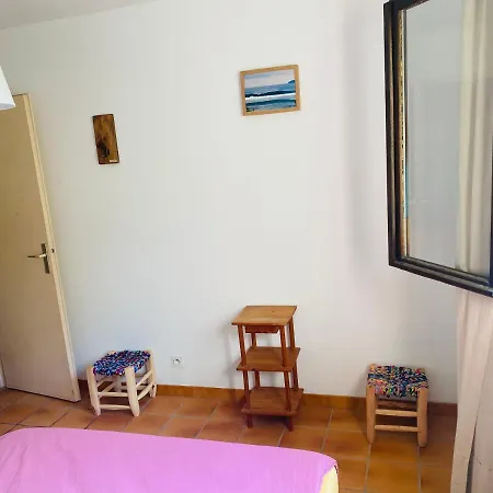 Authentic Country House - Vagues De Foret *